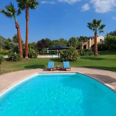 Luxurious Sunny Near The With A Pool